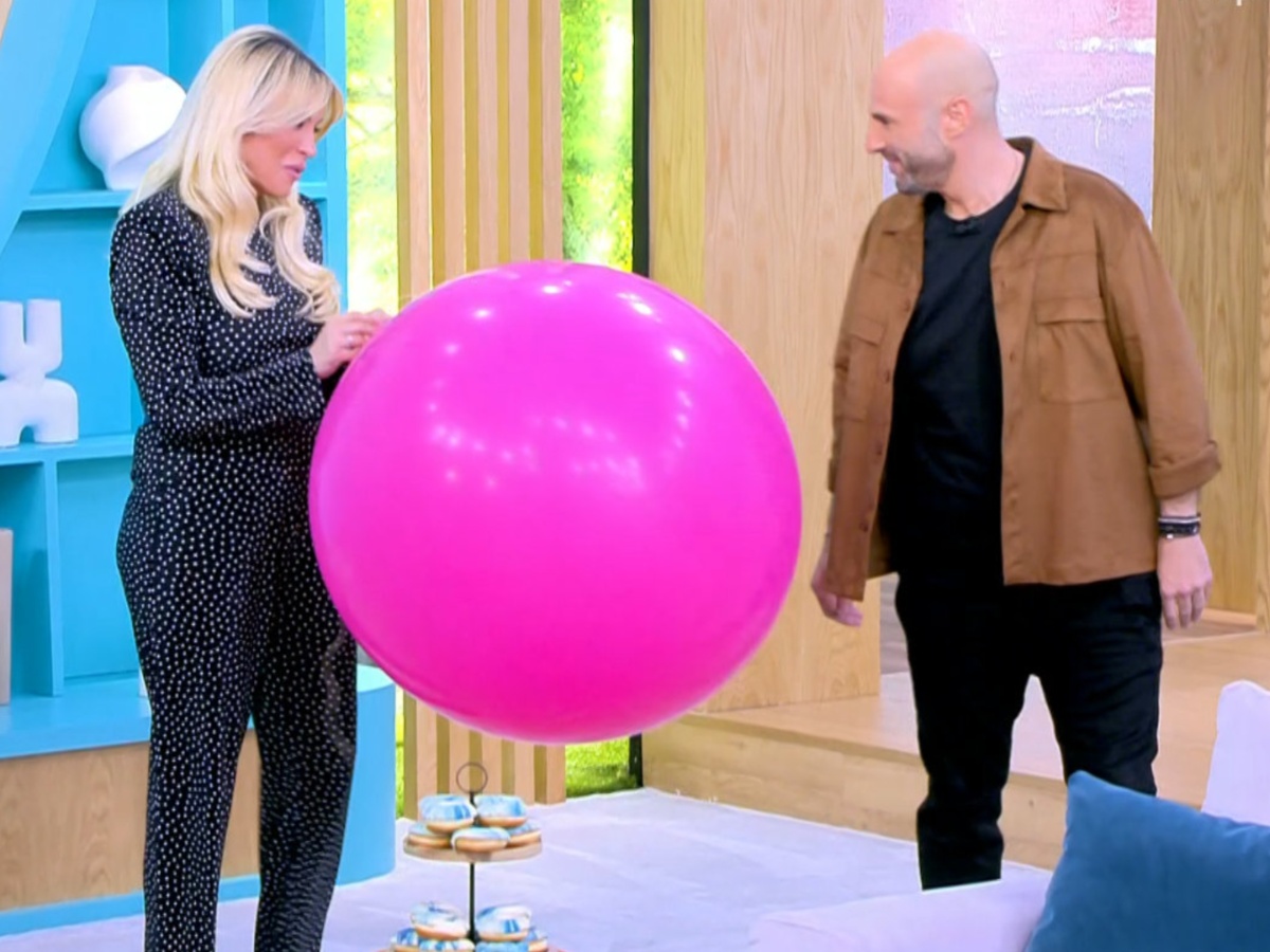 Κατερίνα Καινούργιου: Το ροζ μπαλόνι και η ατάκα όλο νόημα – «Αυτό θα μείνει εδώ για πολύ καιρό»