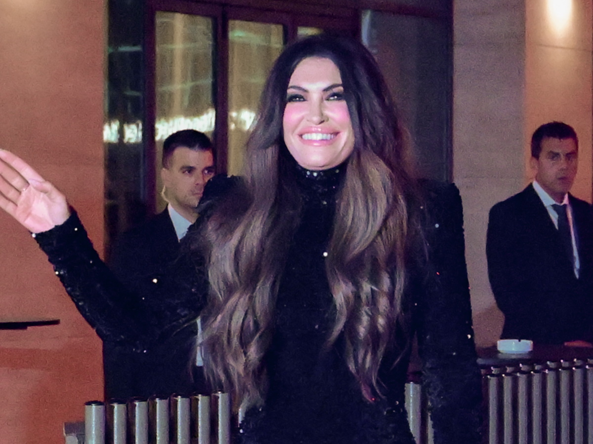 Η Κίμπερλι Γκιλφόιλ στην Αθήνα: Η εμφάνιση πριν τη δεξίωση σε κεντρικό ξενοδοχείο – Φωτογραφίες, βίντεο