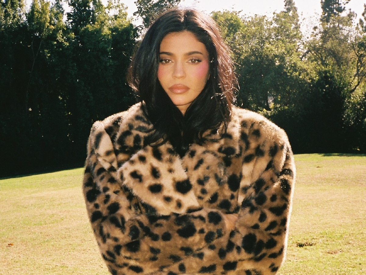 Αν ψάχνεις για το πιο cosy μανικιούρ δες το τελευταίο της Kylie Jenner