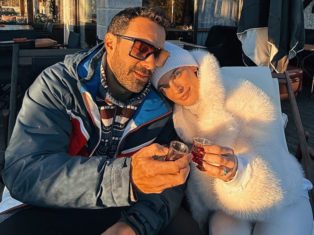 Χριστίνα Μπόμπα – Σάκης Τανιμανίδης: Το μαγικό ταξίδι στη Βαρσοβία χωρίς τις κόρες τους – Φωτογραφίες