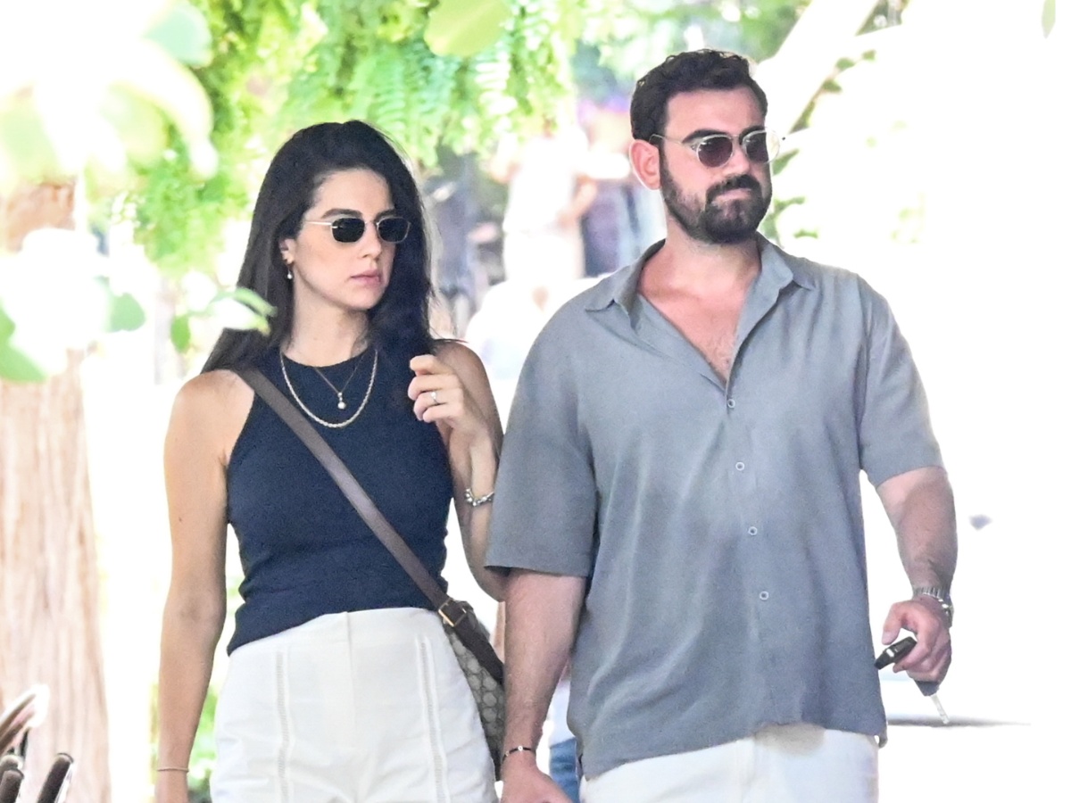 Ο Νίκος Πολυδερόπουλος για την εγκυμοσύνη της συντρόφου του: «Είμαι πολύ χαρούμενος και ευτυχισμένος»