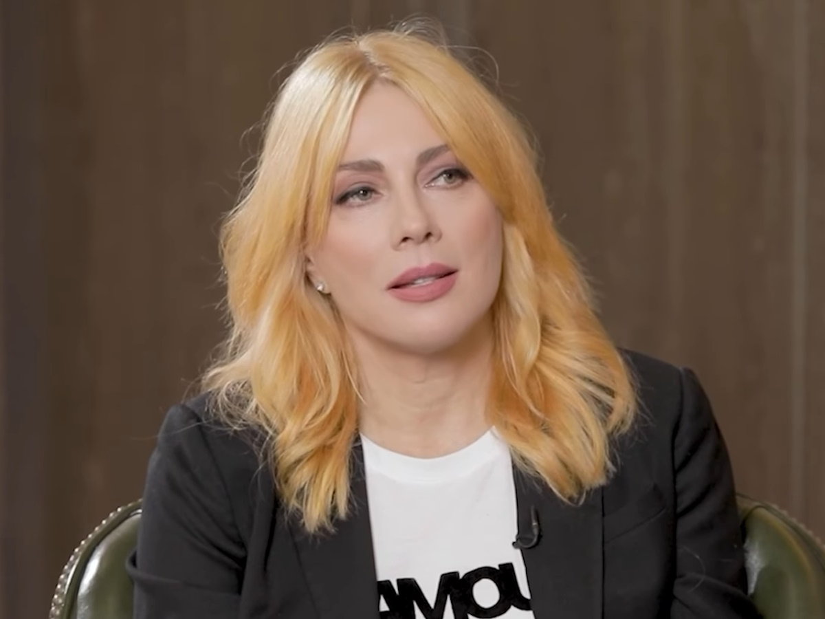 Σμαράγδα Καρύδη: «Οφείλω την ύπαρξή μου στην Αλίκη Βουγιουκλάκη»