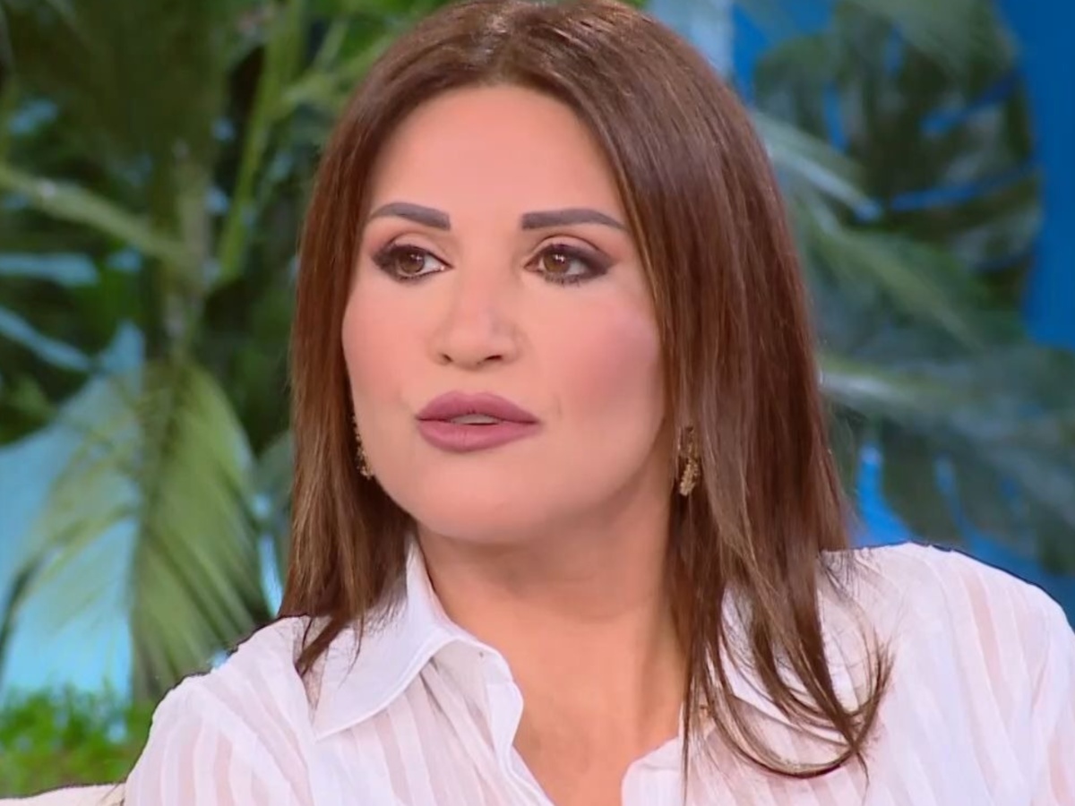 Σοφία Παυλίδου: «Ψάχνοντας μέσα μου, ανακάλυψα ότι είμαι ένα τραυματισμένο παιδί με πολλά θέματα»