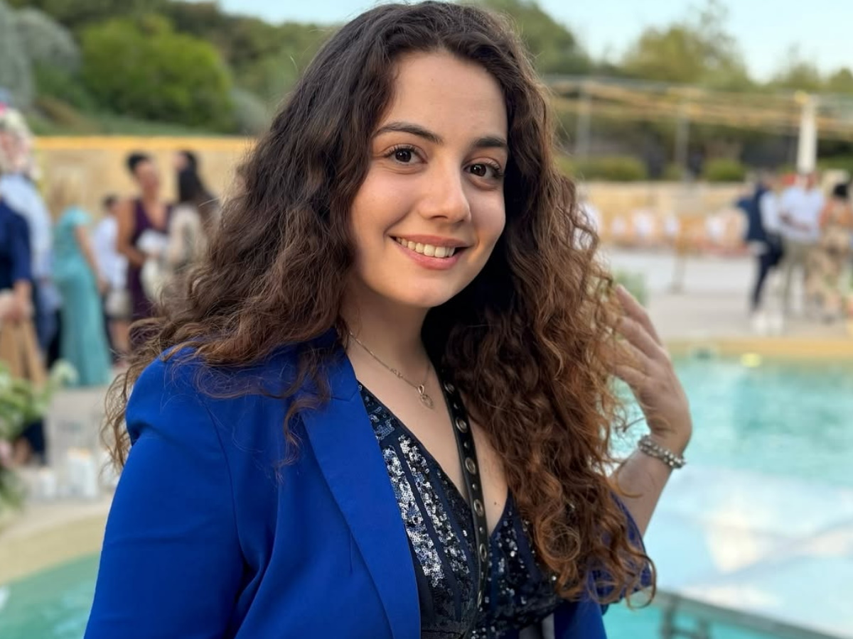 Στέφανη Χαραλάμπους – Γη της Ελιάς: «Κυκλοφορεί ένα ποστ που με θέλει νεκρή, Παναγία μου»