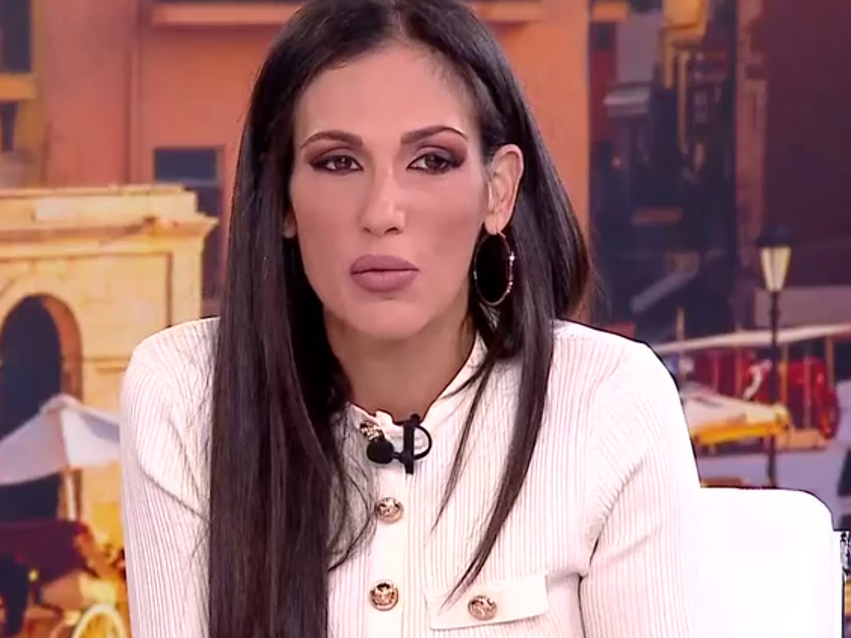 Ανθή Βούλγαρη: Η έντονη αντίδραση για το βίντεο με τον ξυλοδαρμό 13χρονης – «Η πολλή ελευθερία μας έχει κάνει κακό»