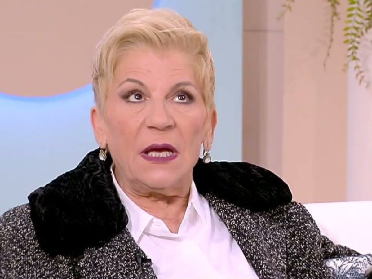 Χρύσα Ρώπα: «Ξέρεις τι είναι η κατάθλιψη; Το θέλω να γυρίσω στην κοιλιά της μάνας μου»