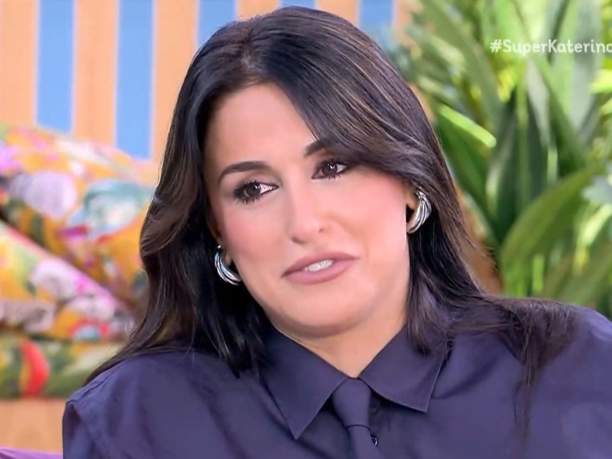 Συγκλονίζει η Χριστίνα Σάλτη για τον θάνατο της μητέρας της – «Είχα ενοχές που έβγαινα και τραγουδούσα ενώ ήταν στο νοσοκομείο»