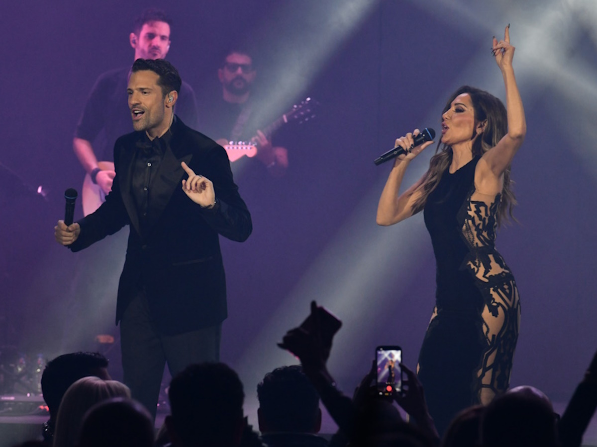 Κωνσταντίνος Αργυρός – Δέσποινα Βανδή: Η εντυπωσιακή πρεμιέρα τους! Ποιοι έδωσαν το «παρών»;