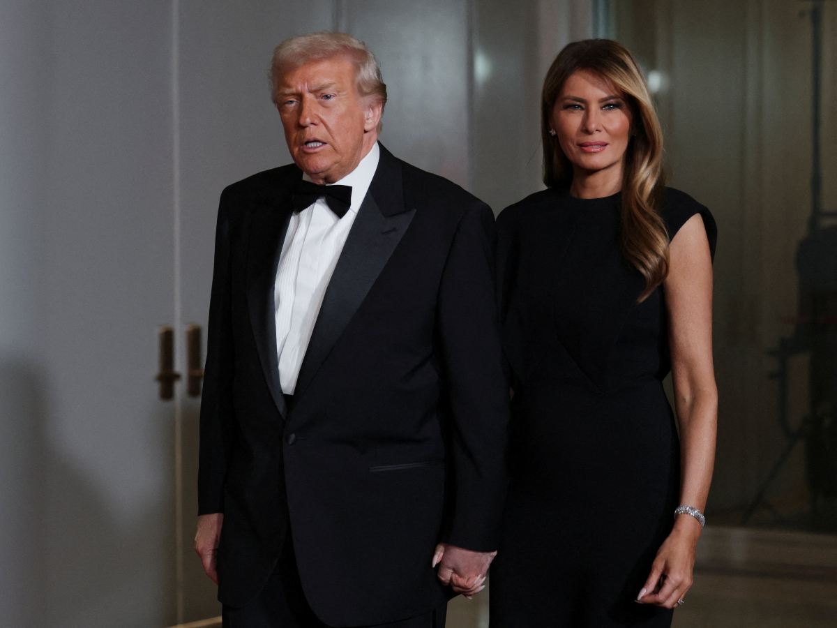 Melania Trump: Αριστοκρατική εμφάνιση της Πρώτης Κυρίας σε black tie κάλεσμα