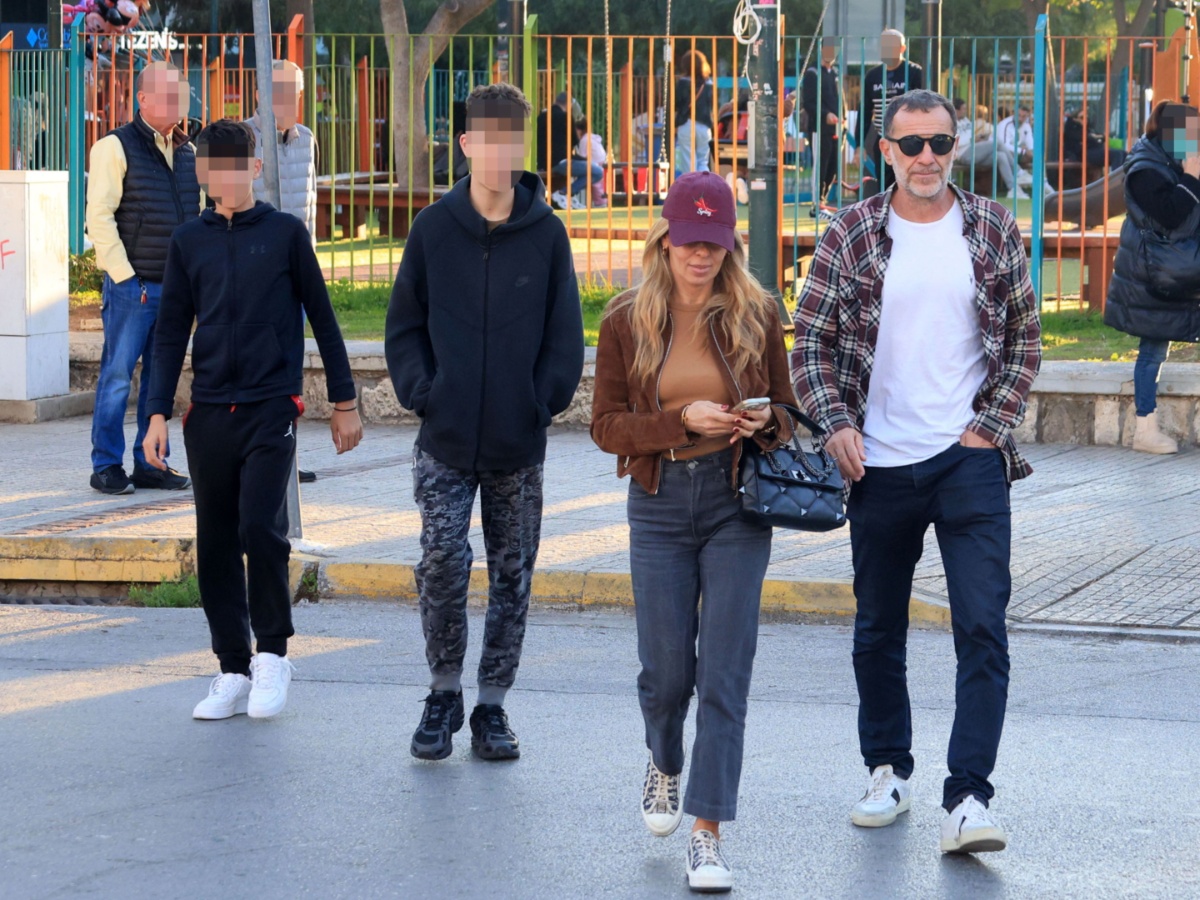 Γιάννης Γκούμας: Η σπάνια εμφάνιση του παλαίμαχου ποδοσφαιριστή με την οικογένειά του – Φωτογραφίες