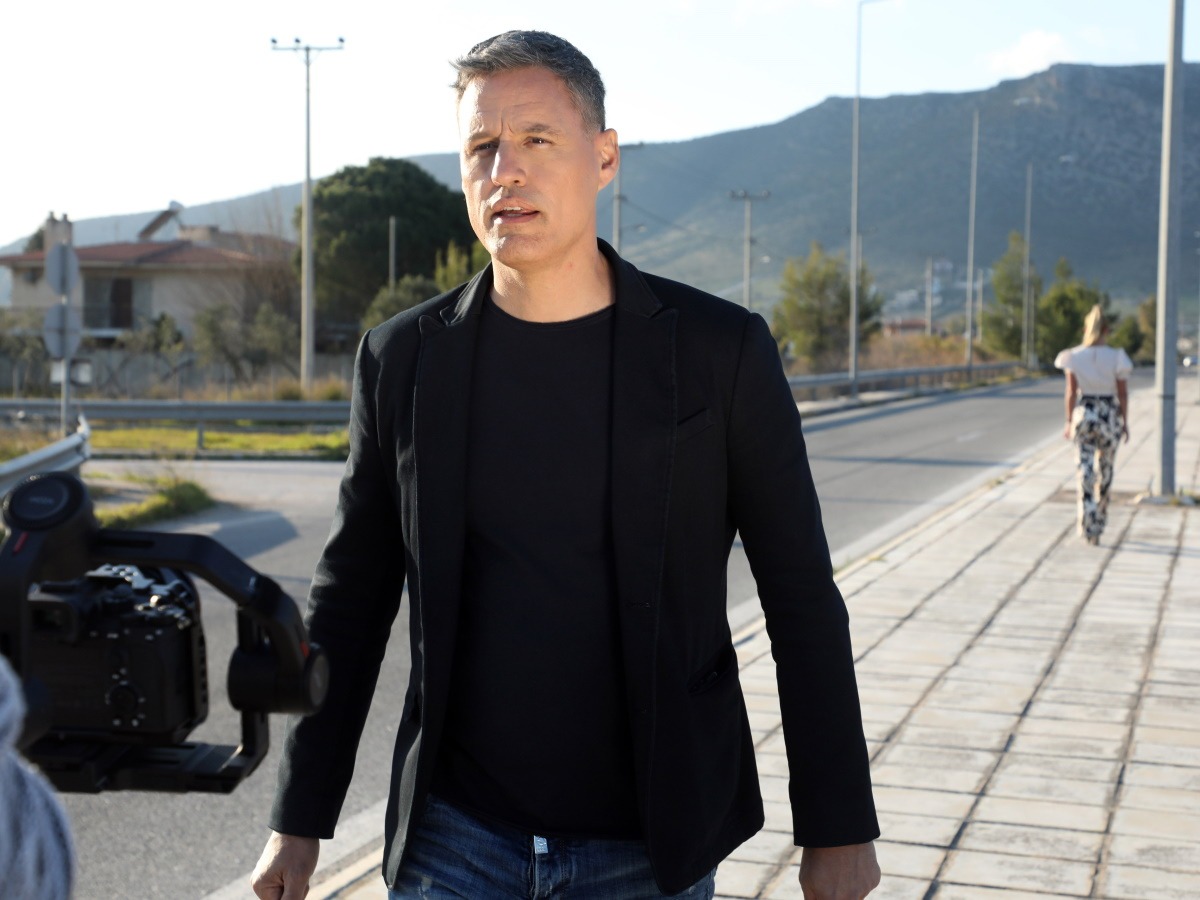 Γρηγόρης Πετράκος: «Δεν θα αλλάξω ποτέ την ταυτότητά μου, την έχω κλειδωμένη σε ένα συρτάρι»