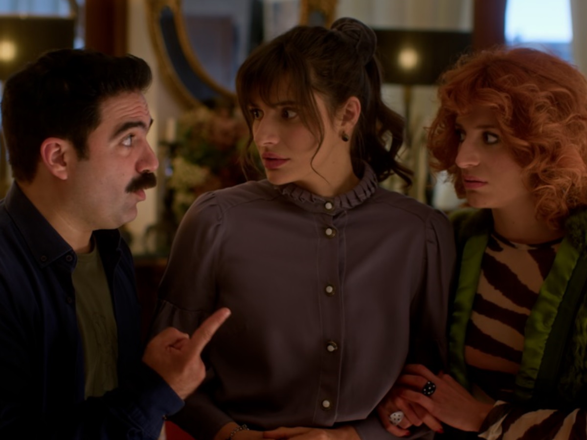 Hotel Elvira: Η Ελβίρα μοιάζει σίγουρη πια για την προδοσία του Χάρι – Τι θα δούμε στο αποψινό επεισόδιο