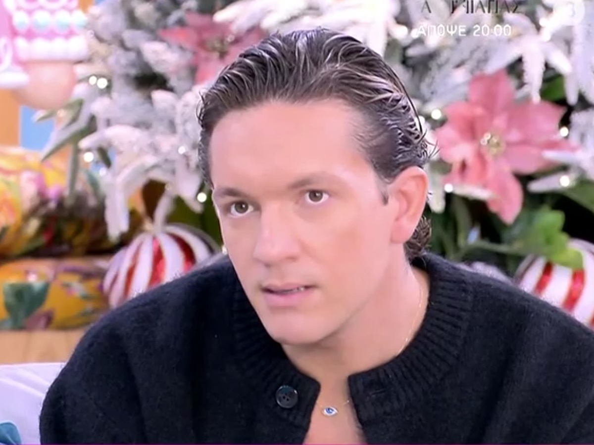 Μιχαήλ Ταμπακάκης: «Έχω βάλει ειδοποίηση στο κινητό να μην ασχολούμαι πάνω από μισή ώρα με τα social media»