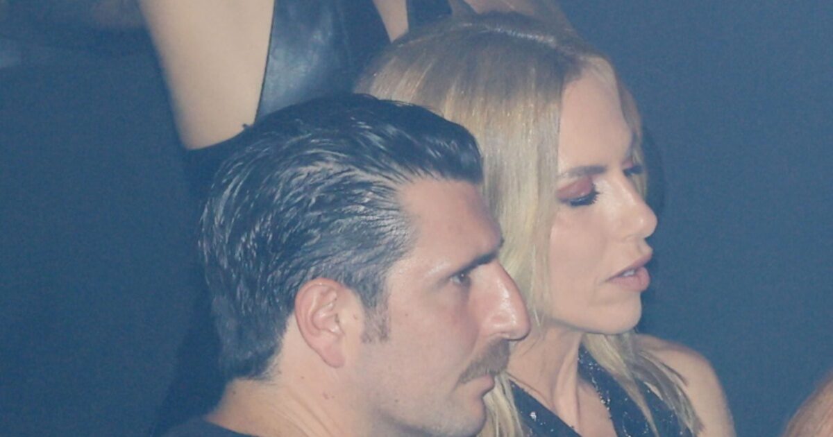 Ντορέττα Παπαδημητρίου – Γιώργος Γεροντιδάκης: Δεν κρύβουν τον έρωτά τους – Χέρι χέρι στην Μύκονο