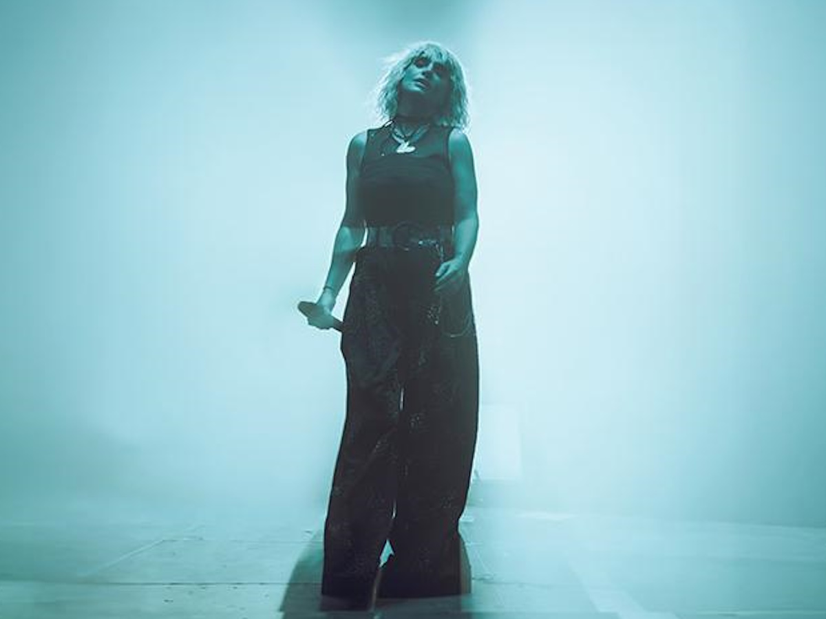 Ελεωνόρα Ζουγανέλη – «Καμιά Φορά»: το θρυλικό τραγούδι της Μαρινέλλας σε live ηχογράφηση