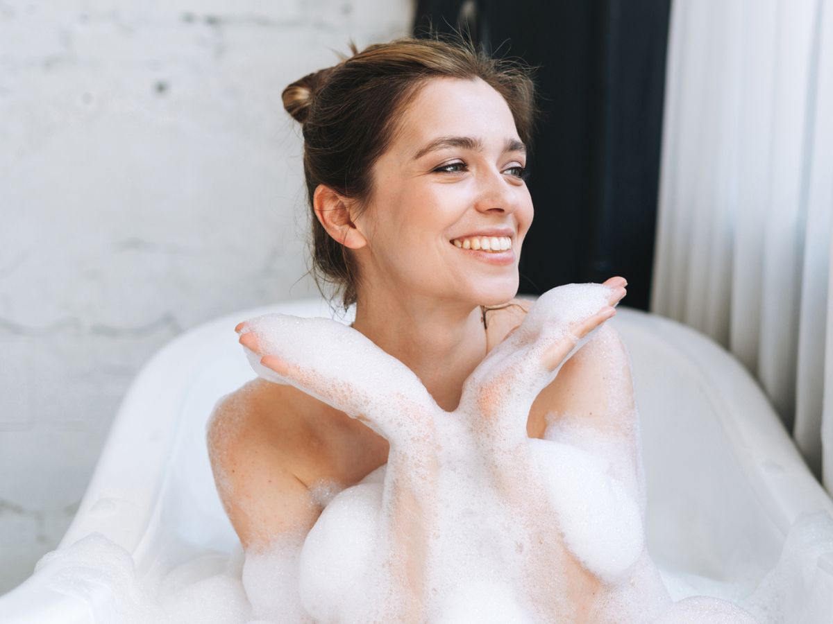 Άλατα μαγνησίου: Ο έξυπνος τρόπος για να αναβαθμίσεις το μπάνιο σου και να μειώσεις το στρες