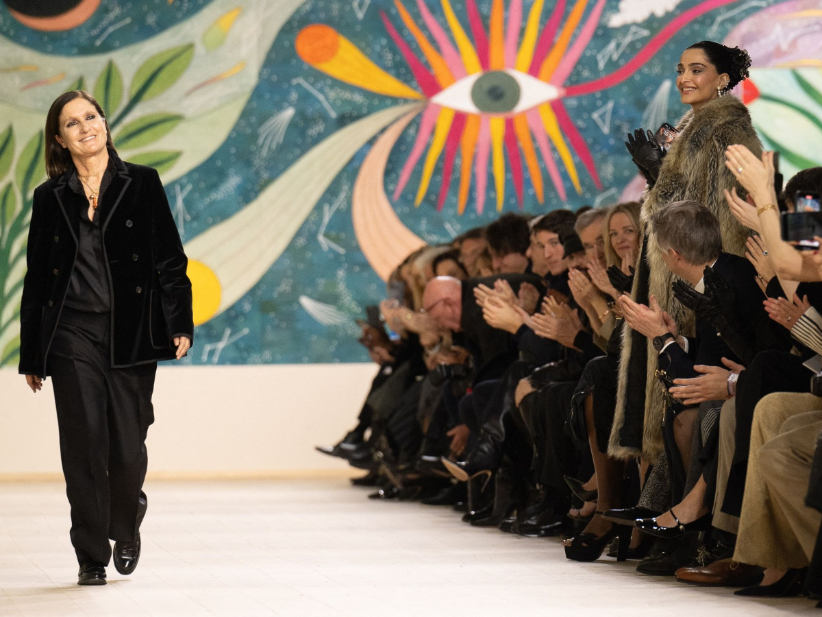 3 fashion show που θα καθορίσουν τη μόδα το 2026