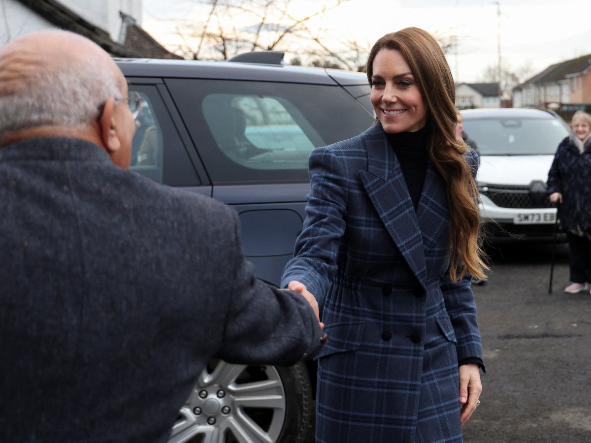 Kate Middleton: Επιμένει στην απλότητα των συνδυασμών και βγαίνει πάντα κερδισμένη