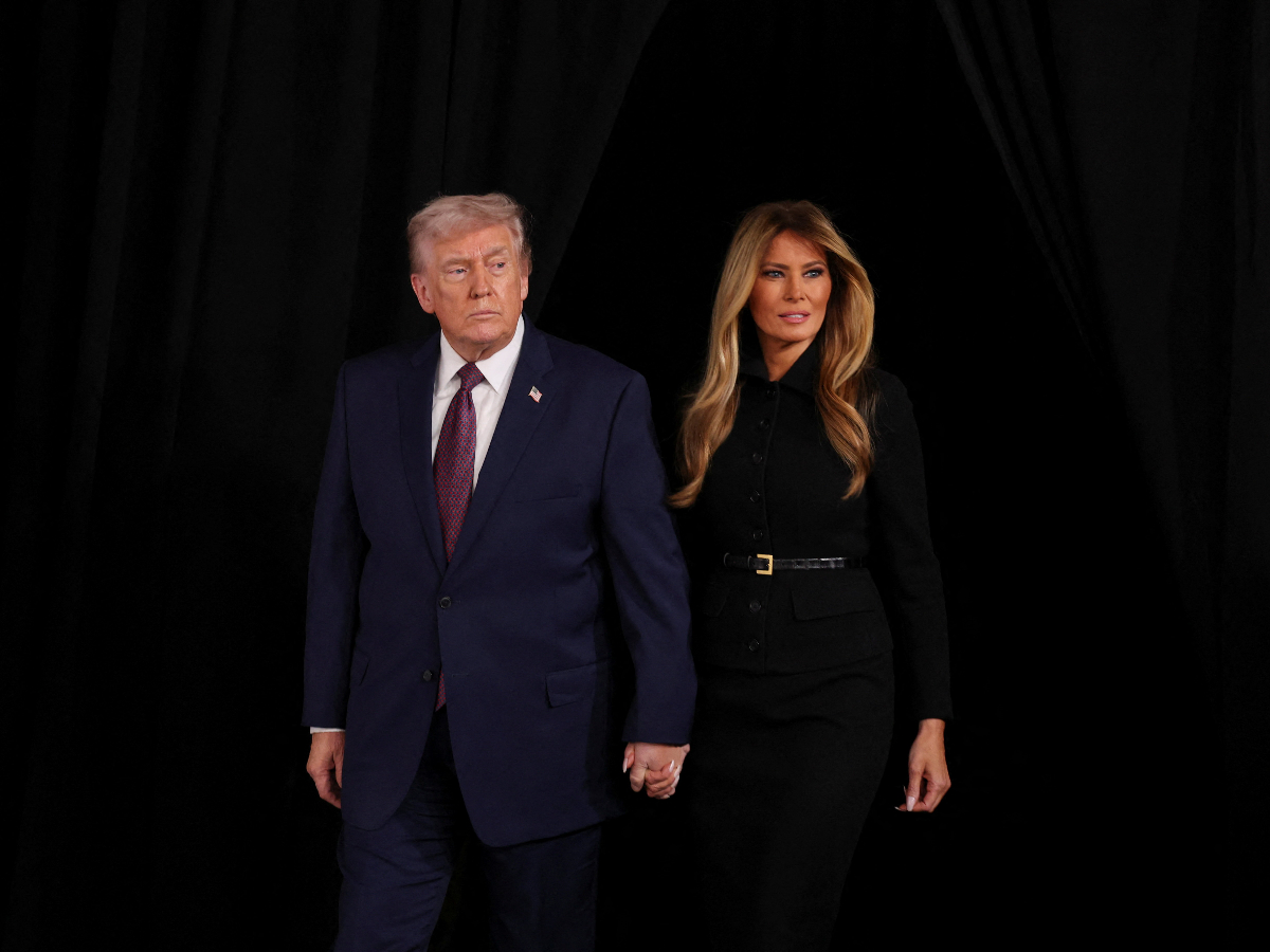 Melania Trump: Λαμπερή πρεμιέρα για το ντοκιμαντέρ της με τον Ντόναλντ Τραμπ στο πλευρό της – Οι ηχηρές απουσίες