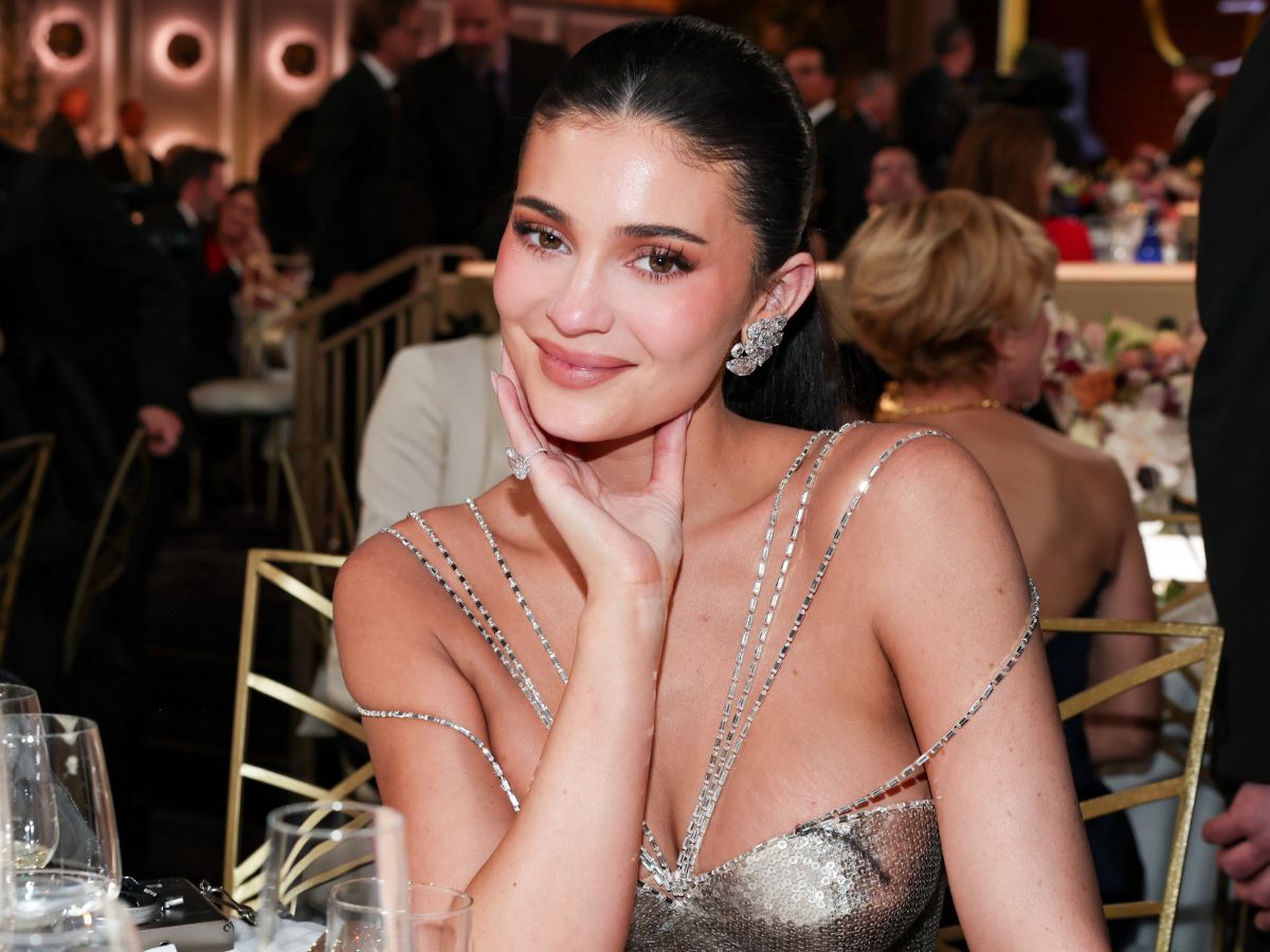 H Kylie Jenner επεκτείνει τη beauty συλλογή της με ένα νέο απολαυστικό gourmand άρωμα