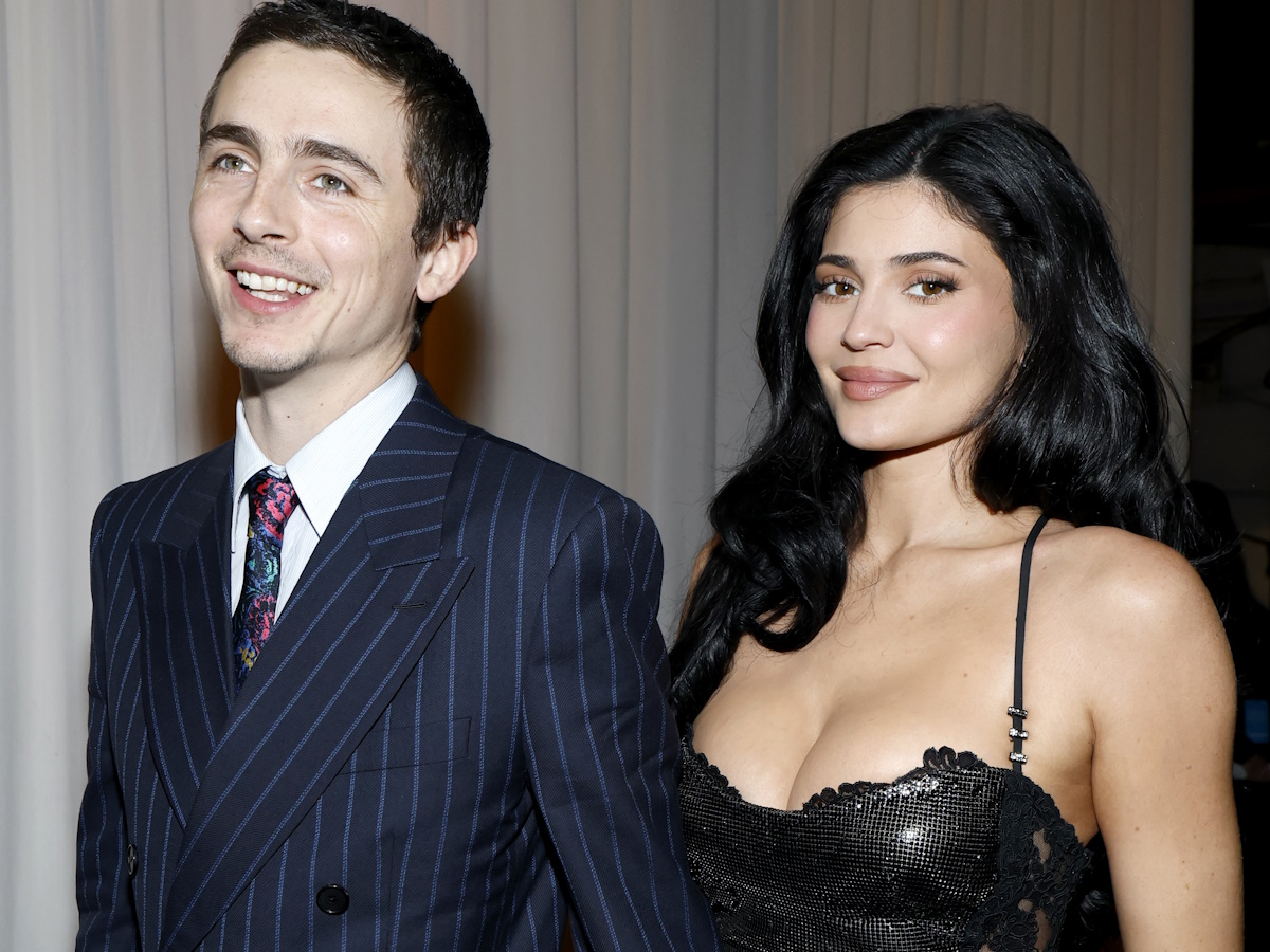 Κάιλι Τζένερ και Τιμοτέ Σαλαμέ έκαναν το επόμενο βήμα στη σχέση τους! Μένουν μαζί εδώ κι έναν χρόνο