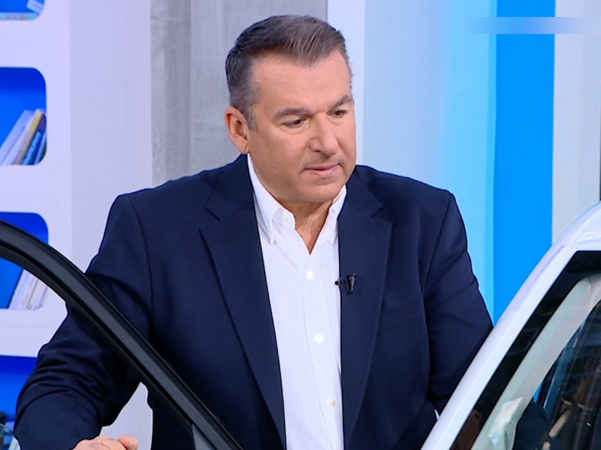 Γιώργος Λιάγκας: «Συγγνώμη για την καθυστέρηση, οφείλεται στην προηγούμενη εκπομπή» – Το «καρφί» στην έναρξη του Πρωινού