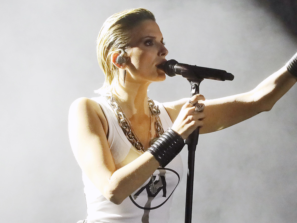 Κατερίνα Λιόλιου – «Λογαριασμός»: Το νέο της viral hit κυκλοφορεί