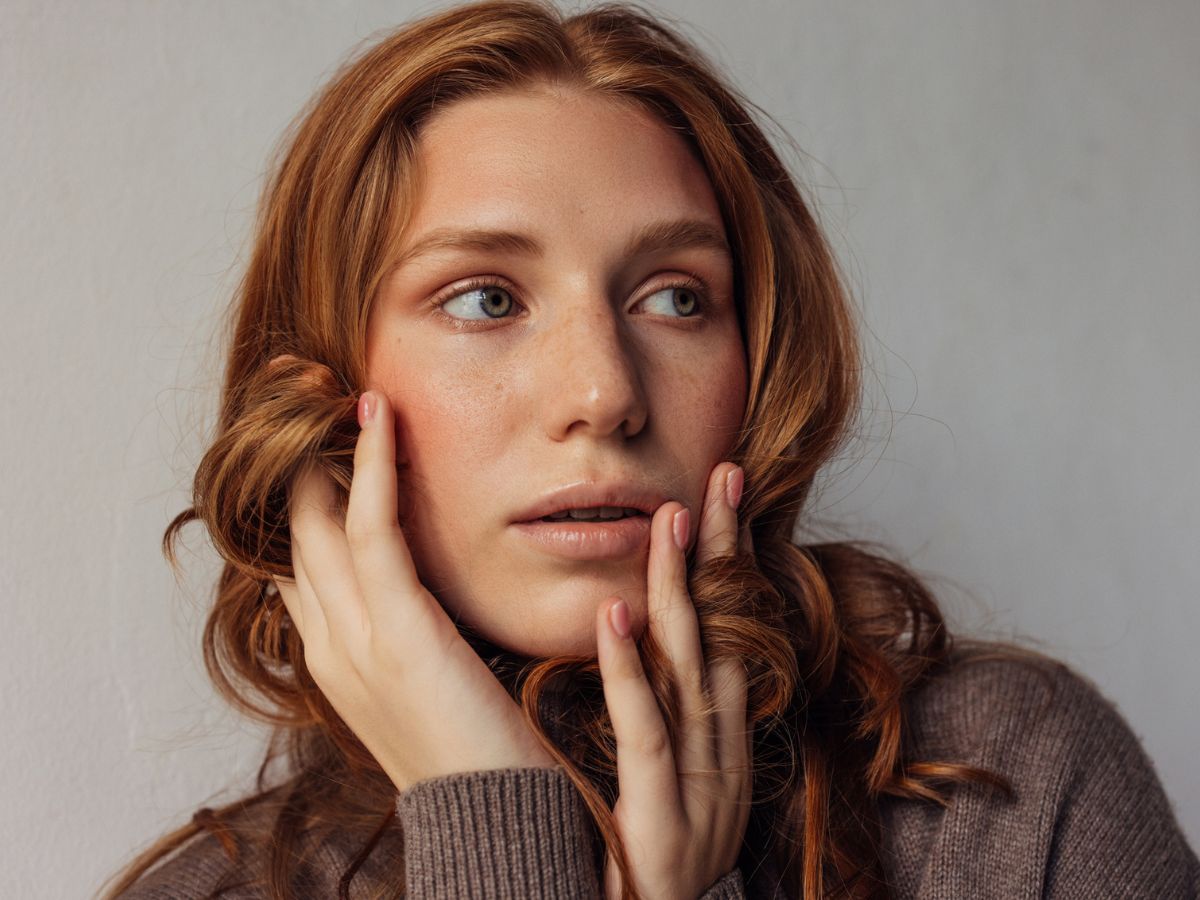 Ρετινόλη και υαλουρονικό οξύ: Tελικά είναι ένας ισχυρός skincare συνδυασμός;