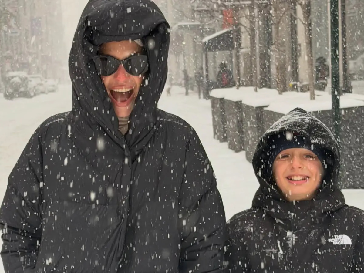 Σοφία Καρβέλα: Παιχνίδια στη χιονισμένη Νέα Υόρκη με τους γιους της – Φωτογραφίες, βίντεο