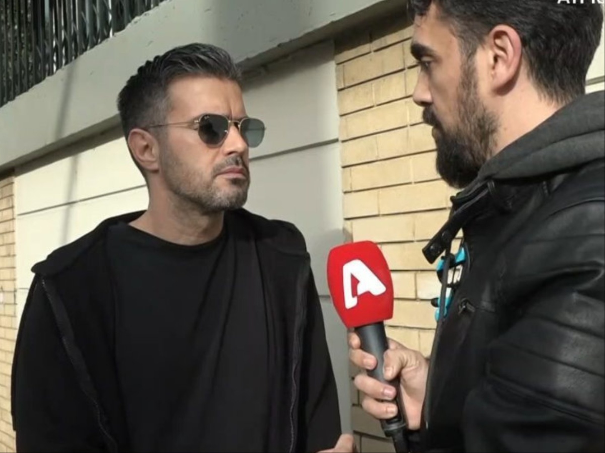 Γιάννης Τσιμιτσέλης: Αρνήθηκε να απαντήσει σε ερώτηση για τον Δημήτρη Ουγγαρέζο – «Κανένα σχόλιο»