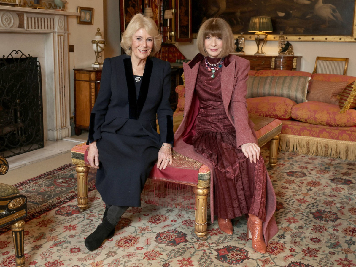 Η Βασίλισσα της Αγγλίας συνάντησε την «Βασίλισσα» της Μόδας