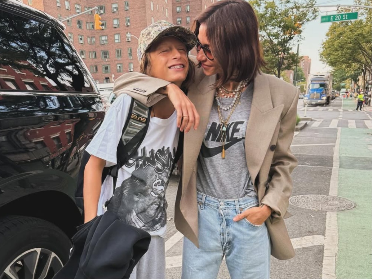 Σοφία Καρβέλα: Καμαρώνει τον 12χρονο γιο της Νίκο σε αγώνα μπάσκετ – Βίντεο