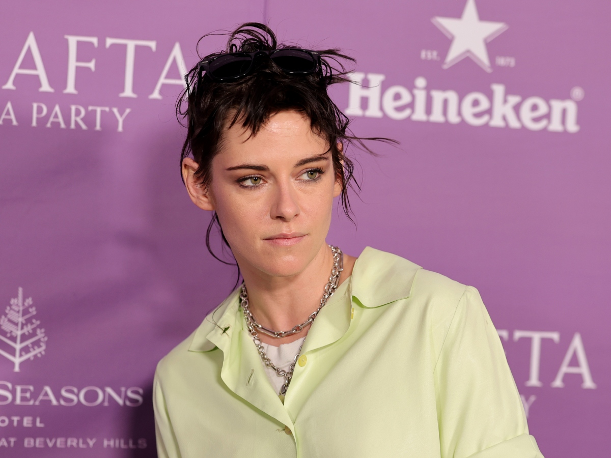 H Kristen Stewart υιοθέτησε το πιο αντισυμβατικό mullet που έχουμε δει μέχρι τώρα