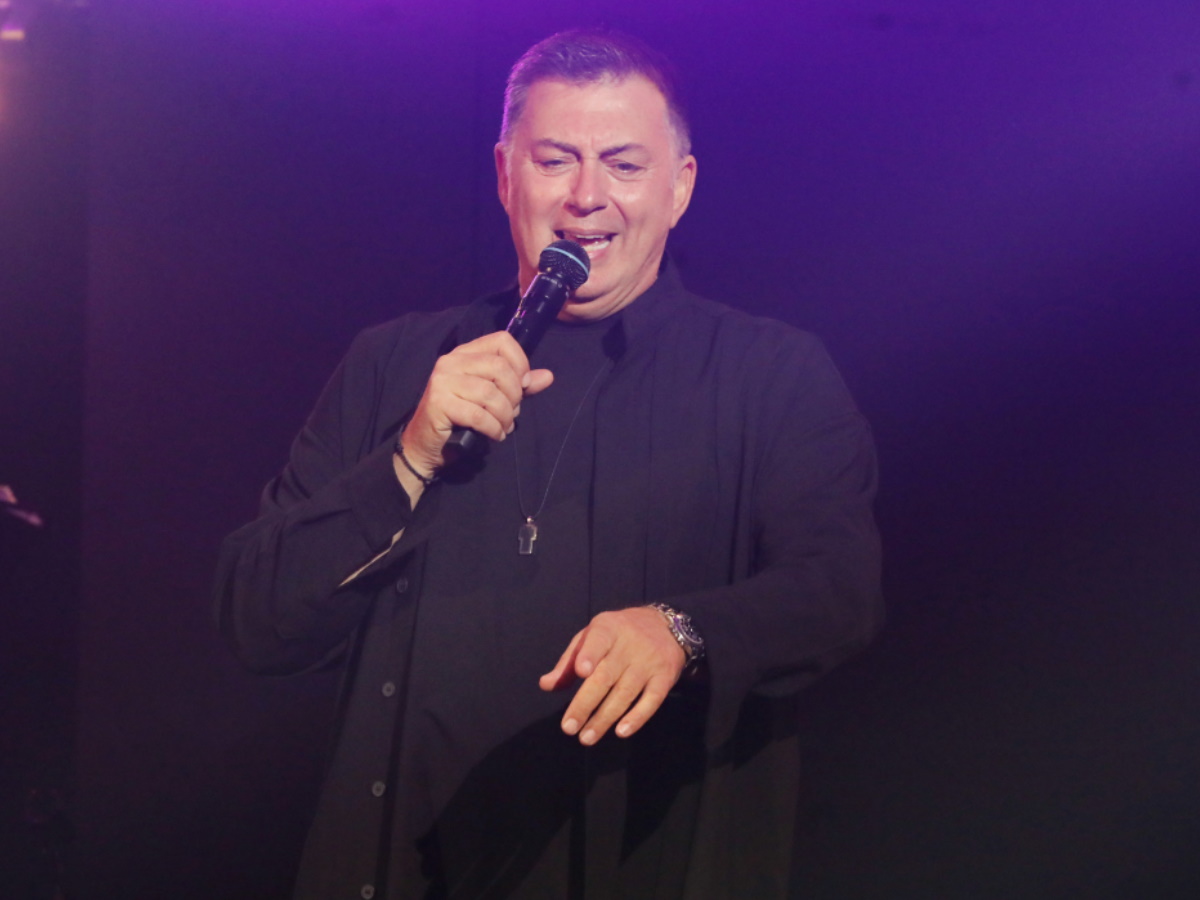 Νίκος Μακρόπουλος: Με πνευμονία στο νοσοκομείο – Πότε επιστρέφει στο νυχτερινό κέντρο