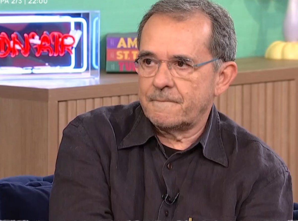 O Παύλος Τσίμας σε μια σπάνια εξομολόγηση στο Στούντιο 4 – «Δεν είναι κάτι που θα ήθελα να το ζήσει και κάποιος άλλος»