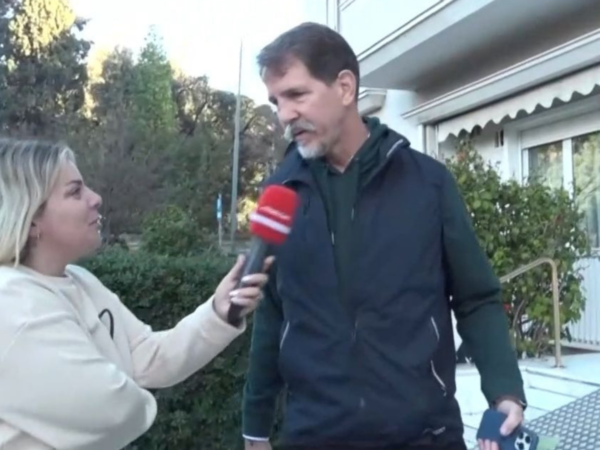 Παύλος Ντε Γκρες: «Είπα μερικές αλήθειες για την οικογένειά μας και ελπίζω να σας κάνει αυτό»