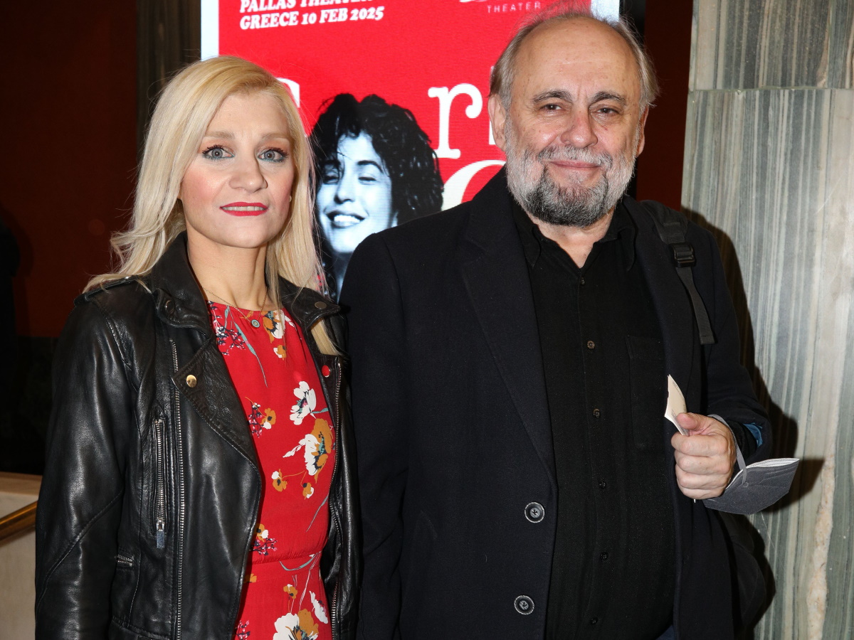 Σωτήρης Χατζάκης: «Ήμουν κατά του γάμου, έδωσα στη γυναίκα μου τη χαρά να την παντρευτώ»