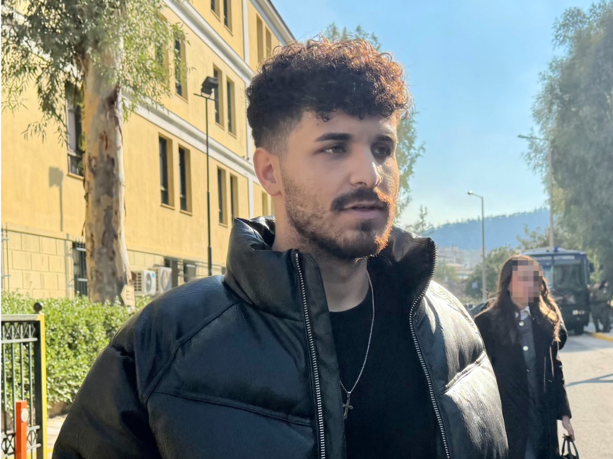 Στέφανος Παπαδόπουλος: Ενοχλημένος με την αφίσα που κυκλοφόρησε για το live του με τον Μαυρίκιο Μαυρικίου