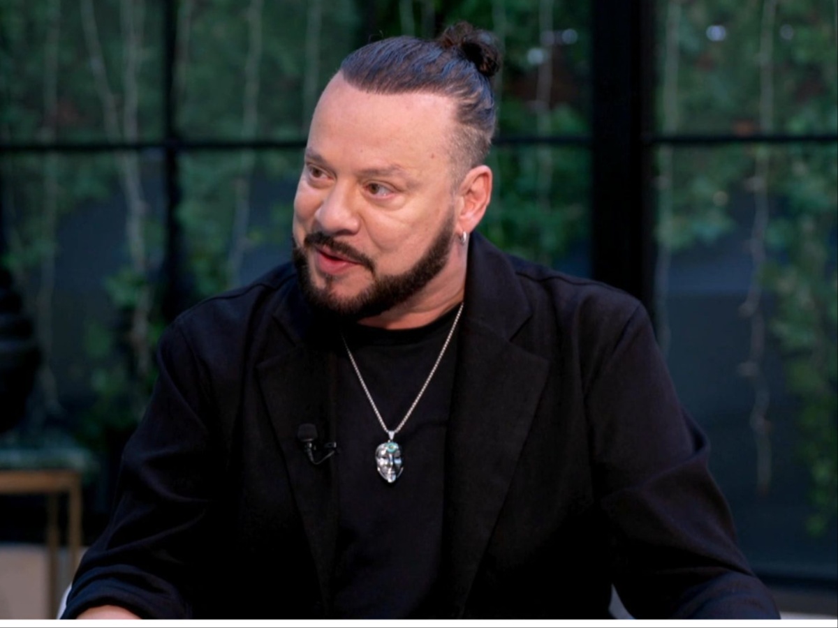 Χρήστος Δάντης: «Μεγάλωσα με μία μάνα που είχε υποστεί κακοποίηση, δεν υπάρχει κάτι χειρότερο»