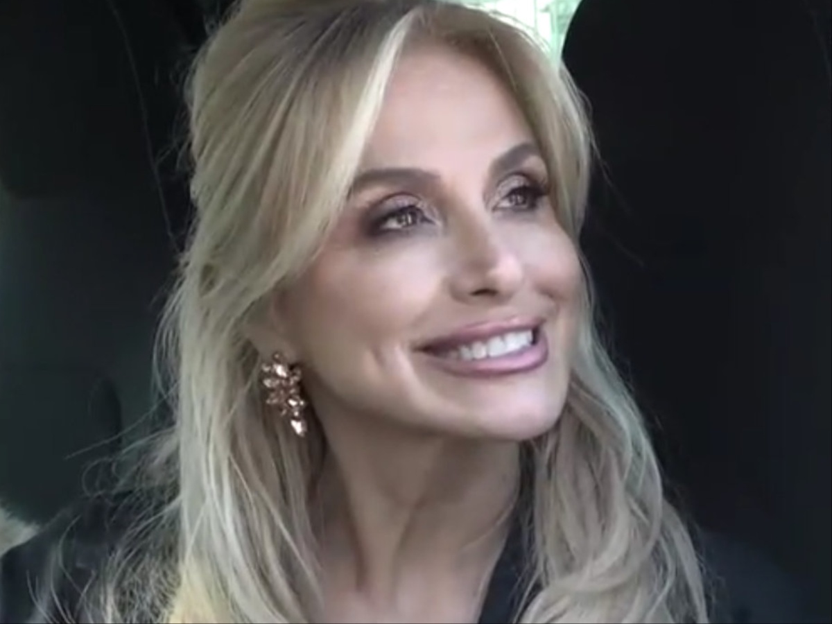 Η Ζωή Κρονάκη για τον ηλικιακό ρατσισμό – «Μου έλεγαν: “Τα έχει φάει τα ψωμιά της”»