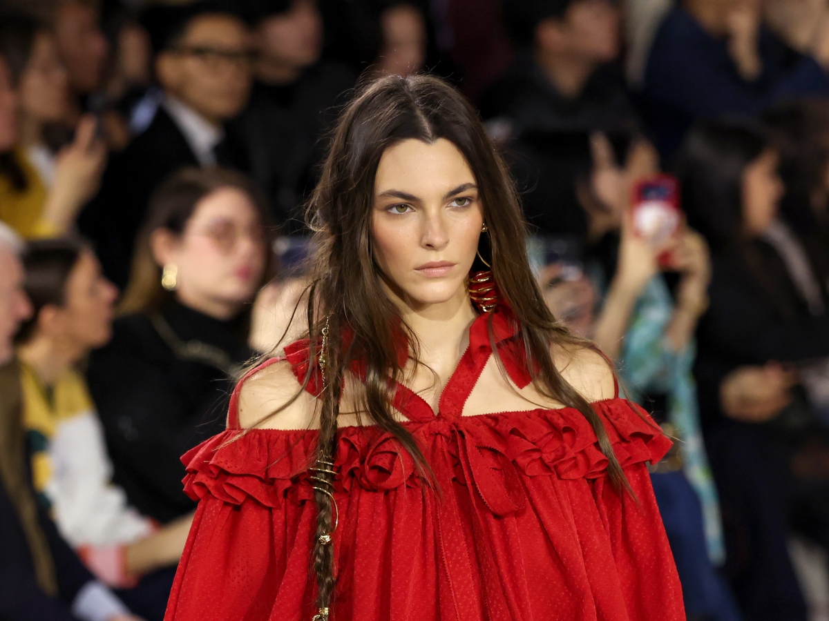 Στο show του οίκου Chloe τα beauty looks έχουν western vibes