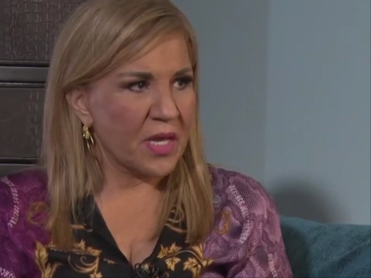 Η Δέσποινα Μοιραράκη στο Live News για τη σεξουαλική επίθεση το Ιράν: «Πήγε να μου επιτεθεί πίσω από τη βιβλιοθήκη»