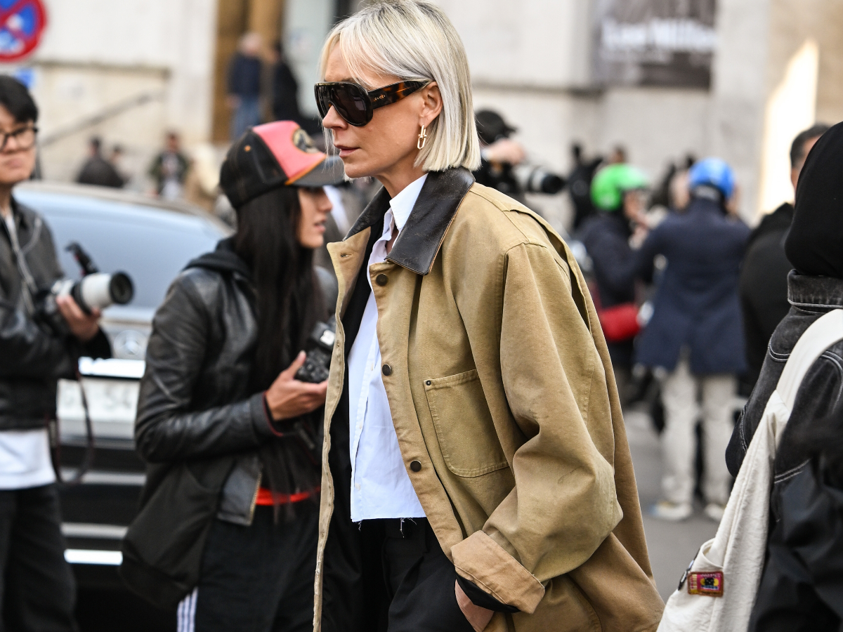 Barn jacket: Παραμένει πολύ ψηλά στο styling- πώς θα το φορέσεις την άνοιξη