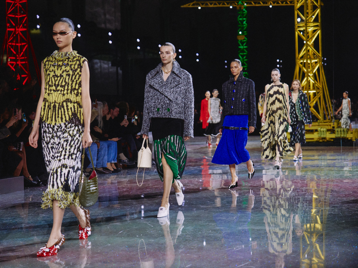 Chanel FW26: Η νέα συλλογή δίνει την ελευθερία στην γυναίκα να μεταμορφωθεί σε ό,τι θέλει