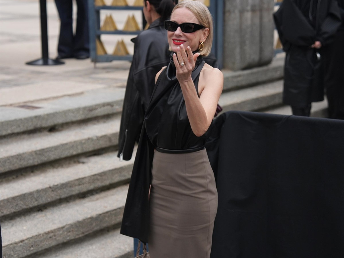 Midi φούστα: Έχει το ιδανικό μήκος για την άνοιξη και παραμένει πάντα ψηλά στα trends