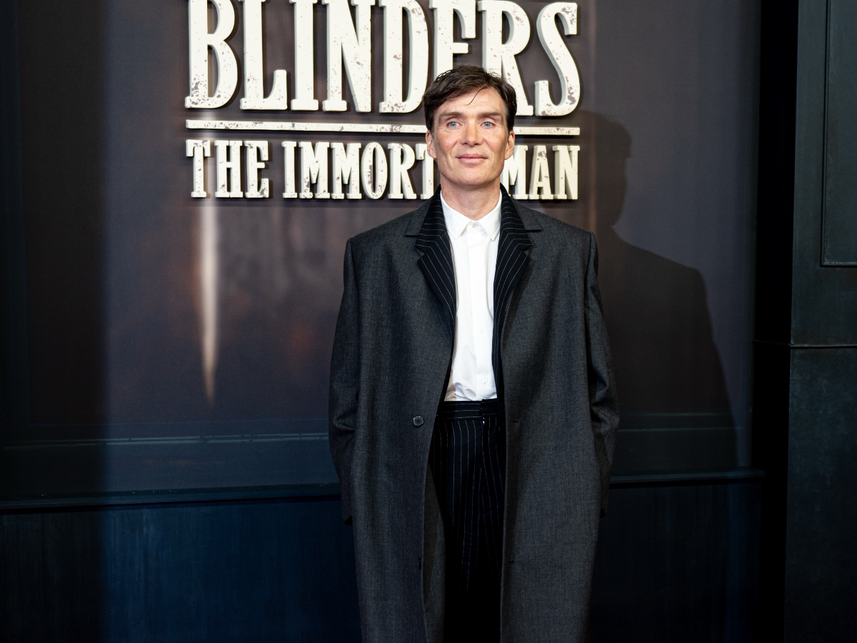 Η Calvin Klein έντυσε τον Cillian Murphy για την πρεμιέρα του