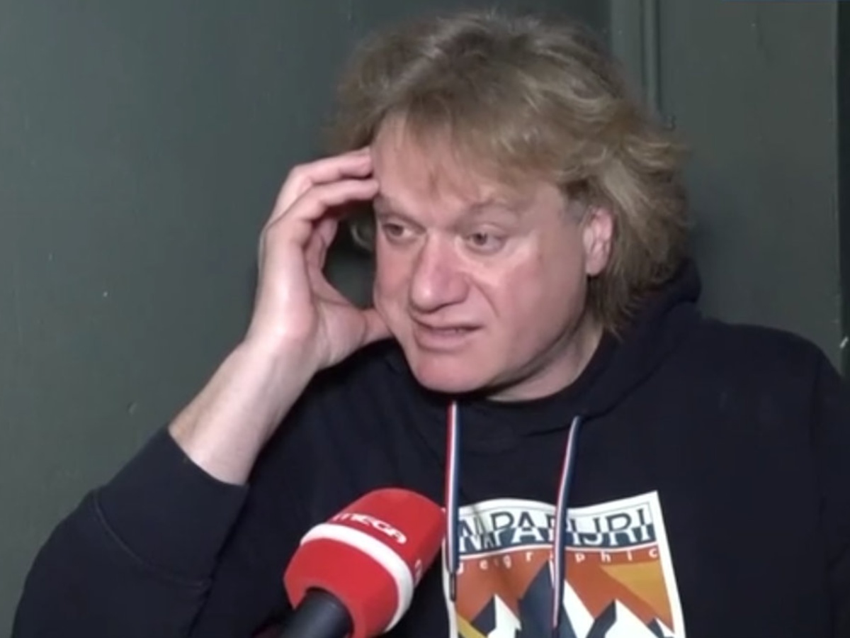 Πέτρος Γαϊτάνος: «Πάρα πολλοί γονείς μου λένε ότι νανουρίζουν τα παιδιά τους με τους ύμνους μου»