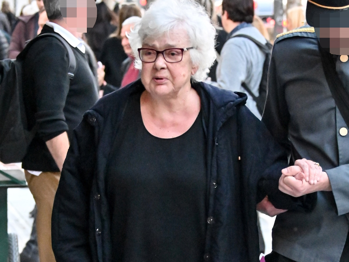 Ξένια Καλογεροπούλου: Η σπάνια εμφάνιση στο κέντρο της Αθήνας – Φωτογραφίες