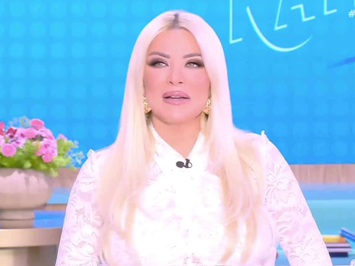 Κατερίνα Καινούργιου: «Όταν διαπληκτιστήκαμε με μια παρουσιάστρια, μας έκαναν λαμπάδες – Είχα στενοχωρηθεί»