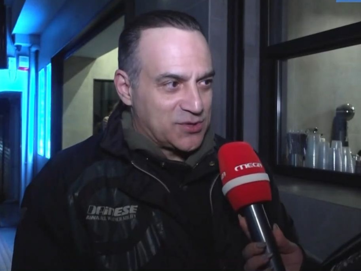 Κρατερός Κατσούλης: «Λέτε να έχει μιλήσει η Μαρία Ηλιάκη για τη νέα σεζόν και να μη μου είπε τίποτα;»